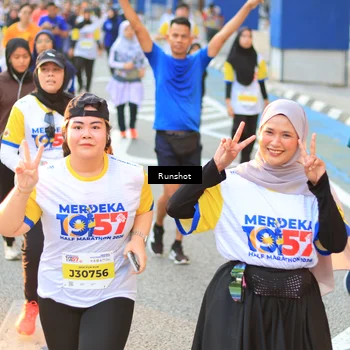 Runner Photo 4886459