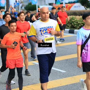 Runner Photo 4886493