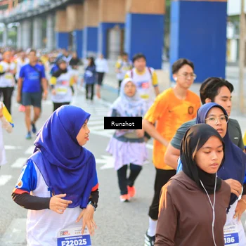 Runner Photo 4886536