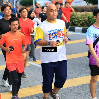 Runner Photo 4886567