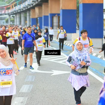 Runner Photo 4886576