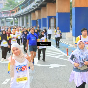 Runner Photo 4886598