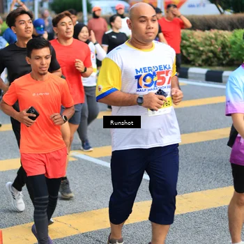 Runner Photo 4886615