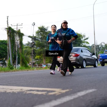 Runner Photo 4886669