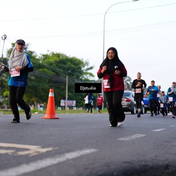 Runner Photo 4886764