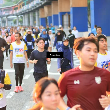 Runner Photo 4886876
