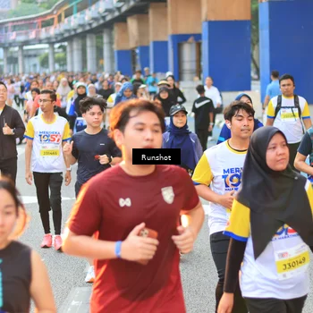 Runner Photo 4886877