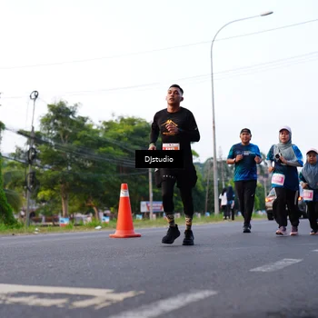 Runner Photo 4886915