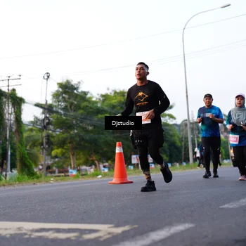 Runner Photo 4886934