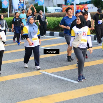 Runner Photo 4886946