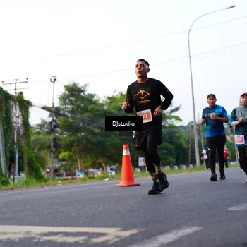 Runner Photo 4886948