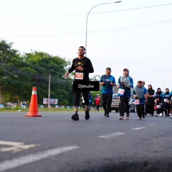 Runner Photo 4886968