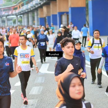 Runner Photo 4886978