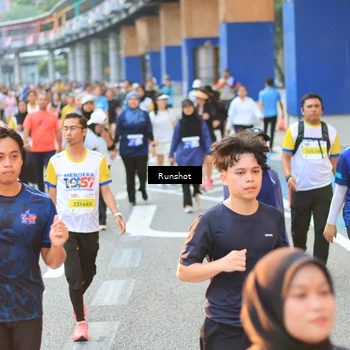 Runner Photo 4886991