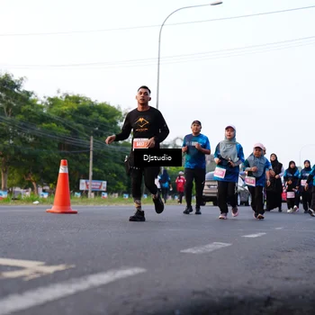 Runner Photo 4887015