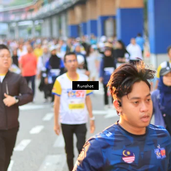 Runner Photo 4887019