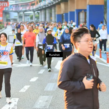Runner Photo 4887066