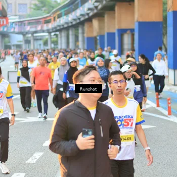 Runner Photo 4887083
