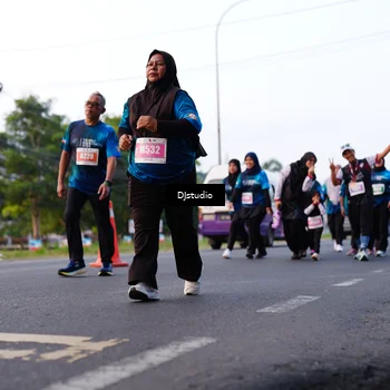 Runner Photo 4887098