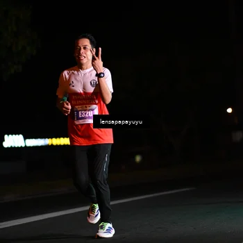 Runner Photo 4887158