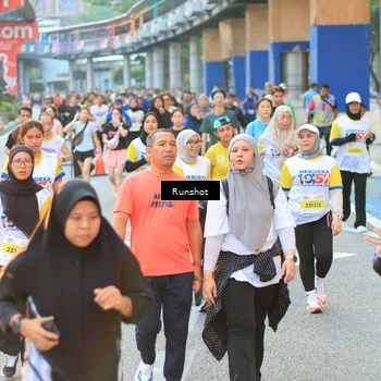 Runner Photo 4887246