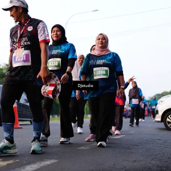 Runner Photo 4887275