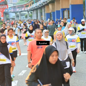 Runner Photo 4887291