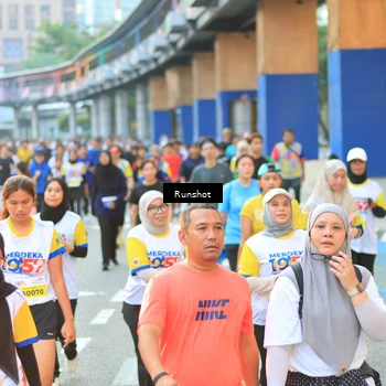 Runner Photo 4887298