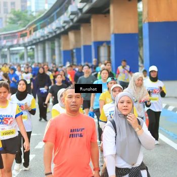 Runner Photo 4887307