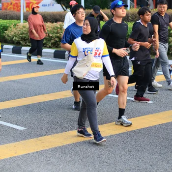 Runner Photo 4887319