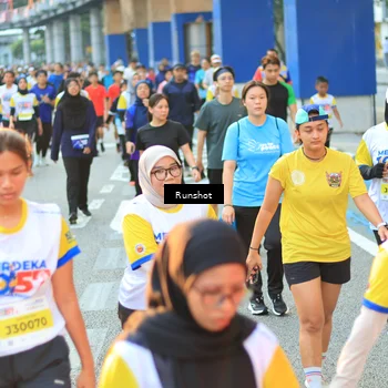 Runner Photo 4887349