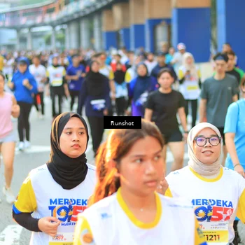 Runner Photo 4887352