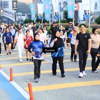 Runner Photo 4887356