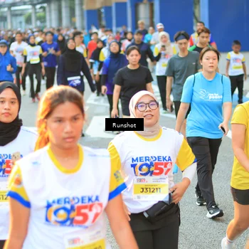 Runner Photo 4887358