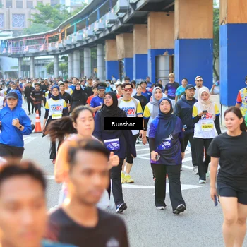 Runner Photo 4887369