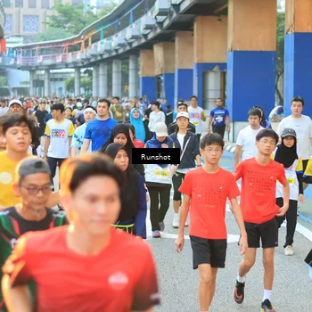 Runner Photo 4887417
