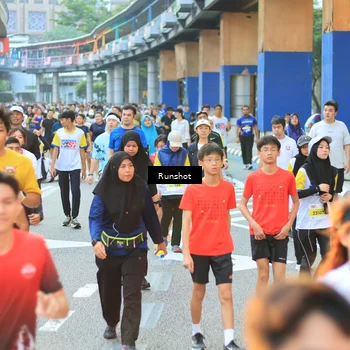 Runner Photo 4887435