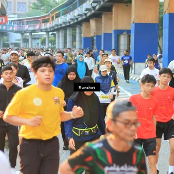 Runner Photo 4887472
