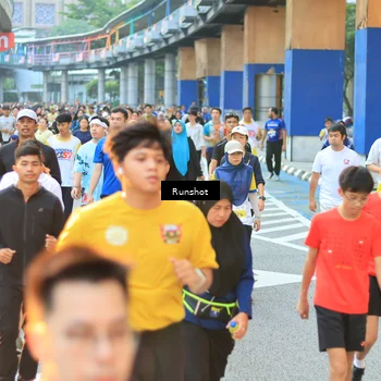 Runner Photo 4887493