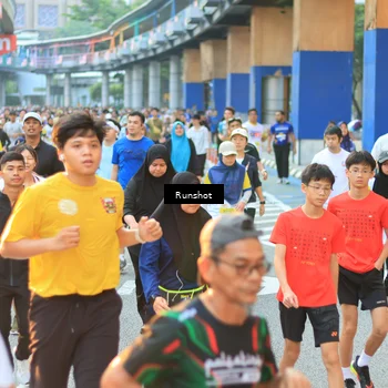Runner Photo 4887523