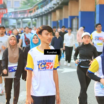 Runner Photo 4887587
