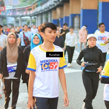 Runner Photo 4887596