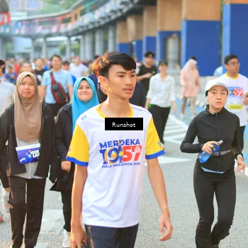 Runner Photo 4887599