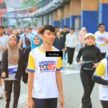 Runner Photo 4887601