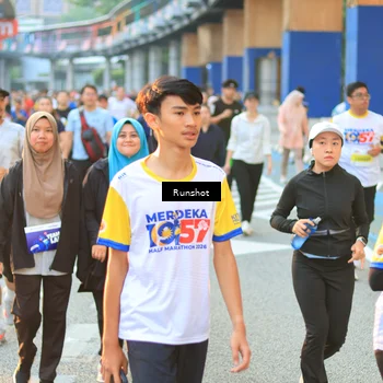 Runner Photo 4887609