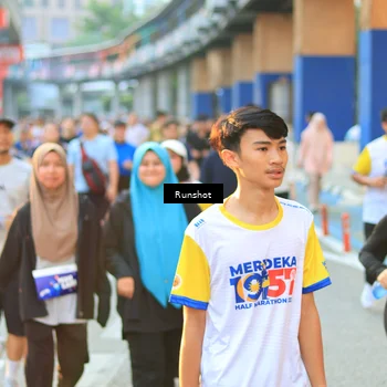 Runner Photo 4887615