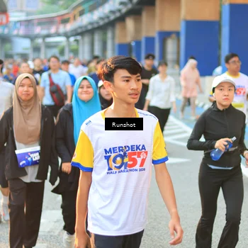 Runner Photo 4887659