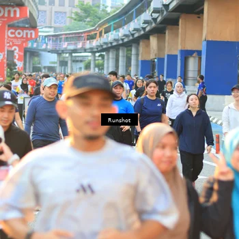 Runner Photo 4887685