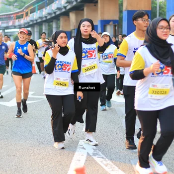 Runner Photo 4887750