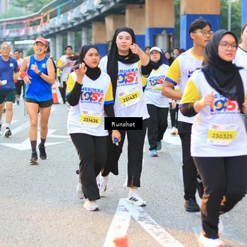 Runner Photo 4887764
